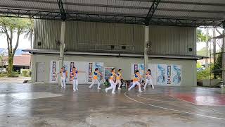 练习柔力球卜卦