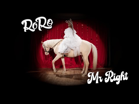 RoRo - Mr Right (Official Video)