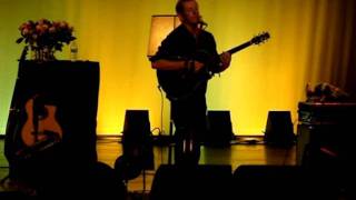 Luka Bloom - Cold Comfort