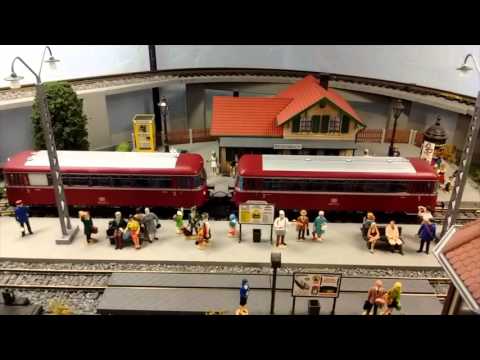 PIKO Schienenbus VT98 (37306) digital mit Sound