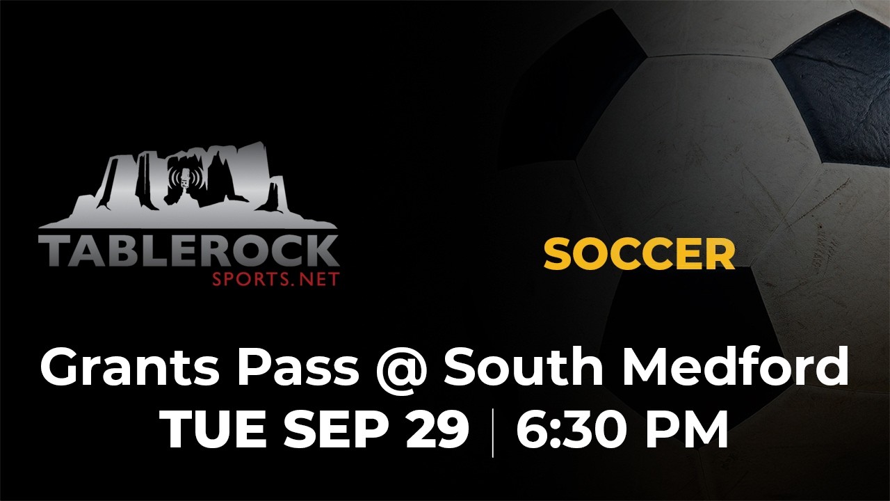 South Medford Panthers Boys Soccer vs Grants Pass