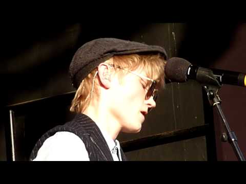 Ulrik Munther - Sticks And Stones @ Liseberg 20/6-12