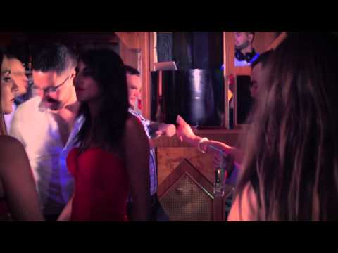 DJ Cort-S feat PIGALLE Vodka Ultra Premium.