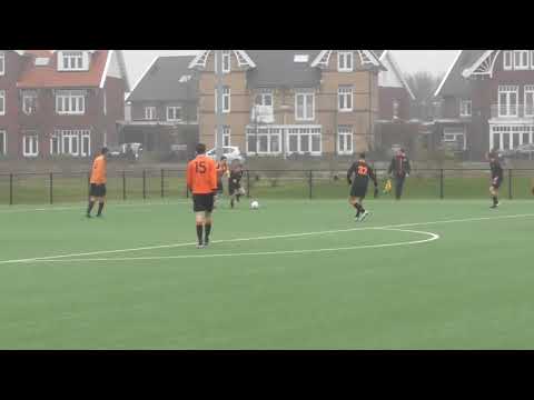 13 jan 2018 VV De Meern JO 17-2 - VV De Meern 17-3 friendly 4-2 Maurits op dreef