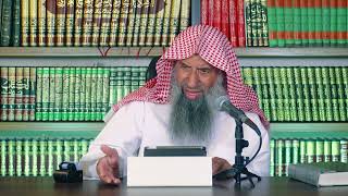 صورة هل ينقض الوضوء لُعاب القط عند لعبه وعضّهِ لصاحبه؟