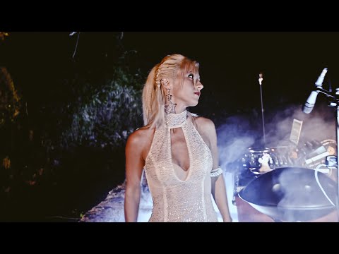 Lysa Chain - Invisible Dream (live @ Rio Repepeit)