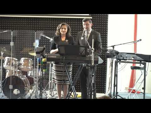 Sunt cuprins în bunătatea Ta cea mare  - Daniela si Mitica Delibas