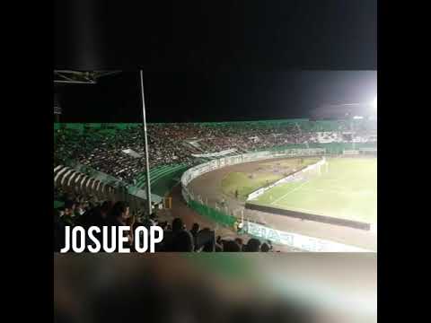 "No me arrepiento de este amor" Barra: Los de Siempre &bull; Club: Oriente Petrolero