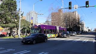King County Metro: UW Medical Center bound XT60 4527 Rt.44 at 15 Av/43 St