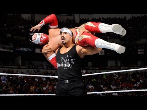 Sin Cara vs. Hunico: Raw, June 4, 2012