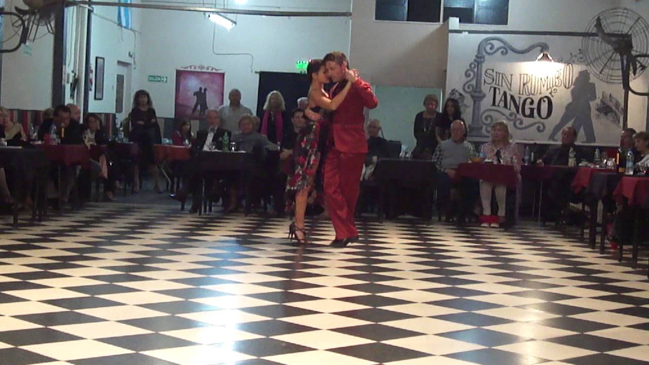 Video thumbnail for Sin Rumbo, bailan SAMANTHA DISPARI y SANTIAGO FINA  2/4