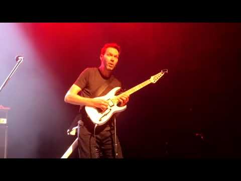 Paul Gilbert - Amazing solo in Taiwan 2017