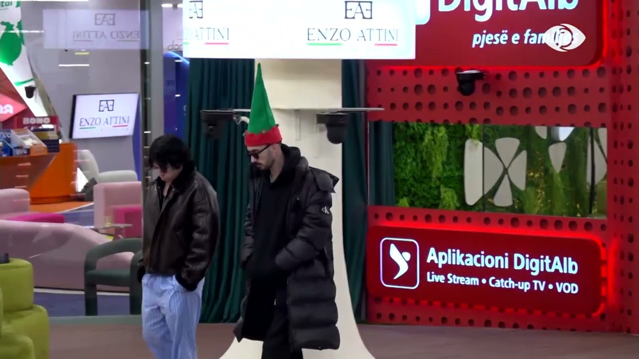 “Kujdes se ndonjëherë dashur pa dashur bëhesh si top”/ Kristi-Malit: Të rrallë janë ata…