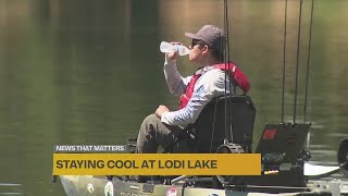 Residents staying cool at Lodi Lake