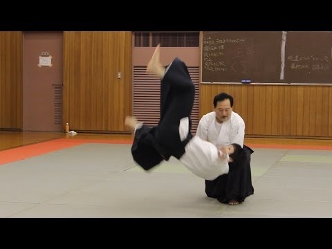 経営学科 OGU Aikido 2013 大阪学院大学　合氣道部