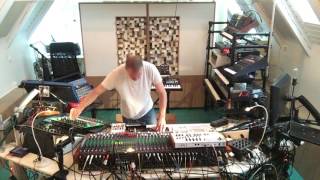 Live from the studio: Luigi Tozzi - Wadjet (Wa Wu We's 4th Dimension remix)