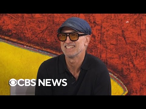 "Supergirl" director Craig Gillespie on bringing his adaptation to life