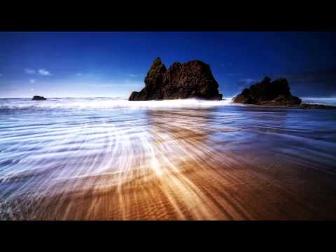 Ciro Visone - Alive (Ico Remix) [D.MAX]