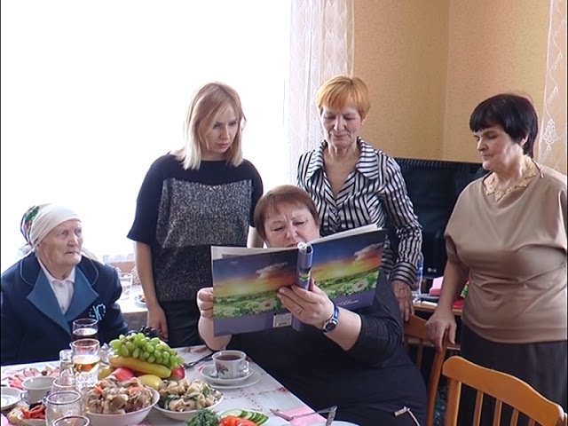 До века не хватает 10