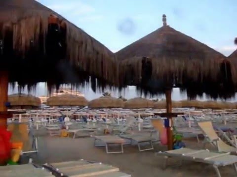 giulianova  beach  215