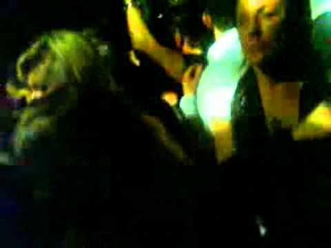 funky junction vs splashfunk feat 2 in a room - Hay que bailar ( splashfunk remix ).wmv