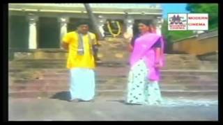 Oorellam Un Paattuthaan- female (Best Audio)