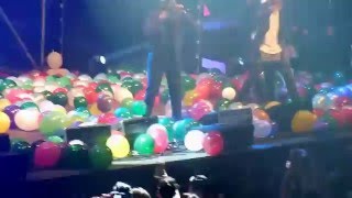 Gradur - La Mala feat Soprano @ Une Nuit À Makala - Lille [04/04/16]