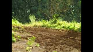 preview picture of video 'Enduro com Husqvarna na chuva, piloto Marcos Paches em Lerrovile'