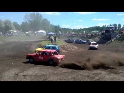 Roncs Auto Show 2017.05.28. Nagy kategória ütközéses futam