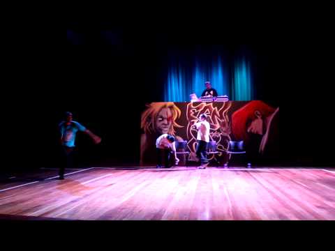 APRESENTAÇÃO: DJ POW E JURADOS: ONNURB, ANDREZINHO E TITO - FANÁTICOS 2015