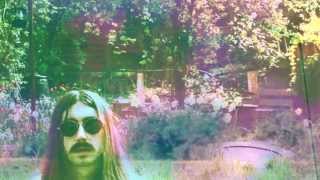 Charles Howl - Garden Train