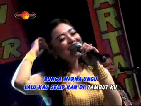 download lagu mp3 mp4 Download Lagu Bukit Berbunga Nella Kharisma The Rosta, download lagu Download Lagu Bukit Berbunga Nella Kharisma The Rosta gratis, unduh video klip Download Lagu Bukit Berbunga Nella Kharisma The Rosta