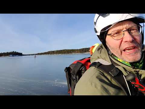 Jää laulaa, Peku ei.