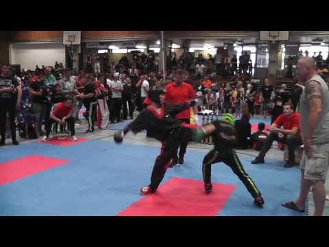 2017-06-17 Tyler Felde Sieg im Halbfinale LK -40Kg  IDM der WKU - Sugambrer Fightclub