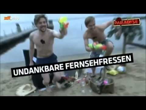 Joko & Klaas   Bis einer Heult Badespaß im Winter