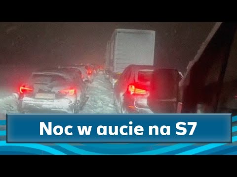 Śnieżny paraliż na trasie S7. Kierowcy spędzili noc w autach