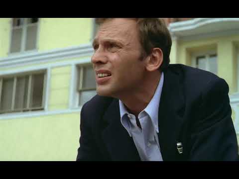 Sans mobile apparent. Ennio Morricone