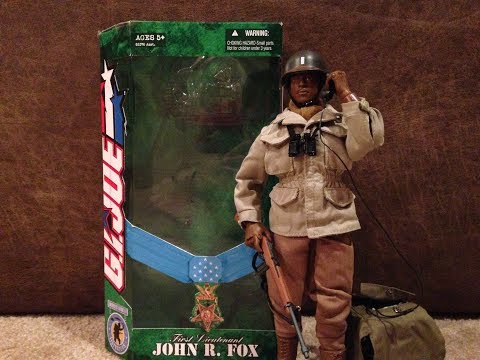 GI Joe 2004 Medal of Honor Recipient John R. Fox (Liberators Collection) Review