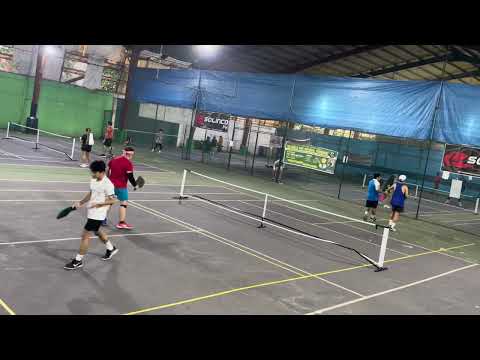 Leander/John vs Ayo/Manuel