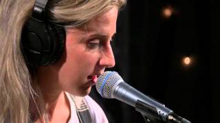 Bully - Brainfreeze (Live on KEXP)