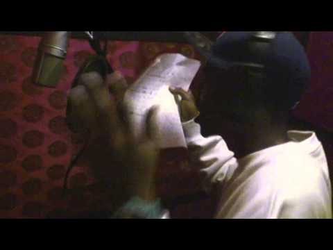 Curren$y - Rapper Weed | HD | Official Music Video (Closed Sessions)