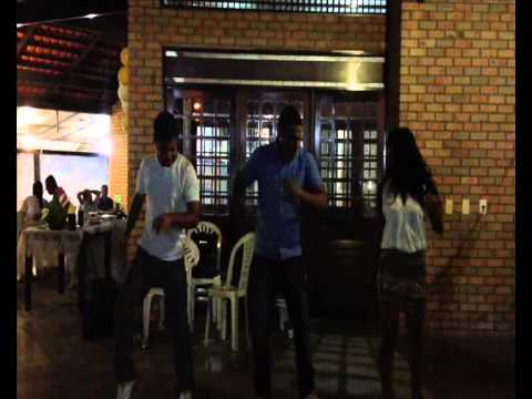 New-eyer Dacing with Paquito de jampa