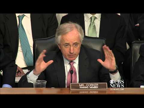 Kerry defends "strong, patriotic" Hagel