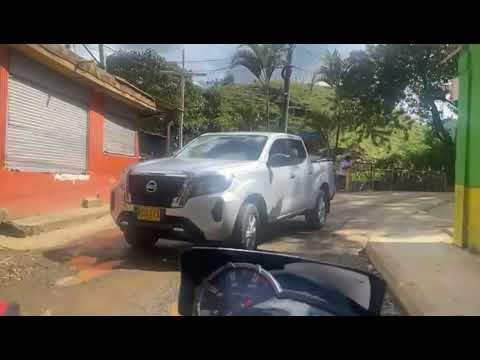 CASCADA EN CALDAS ANTIOQUIA 