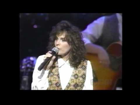 Rhonda Vincent - You Beat All I've Ever Seen & Trouble Free