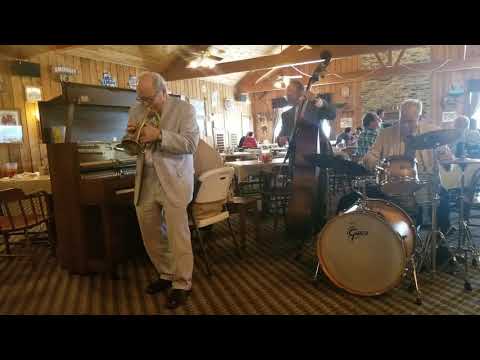 Jim Cullum- Live recorded on July 17, 2019 at Acadiana Cafe