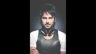 Beto Cuevas - Amor Y Actitud