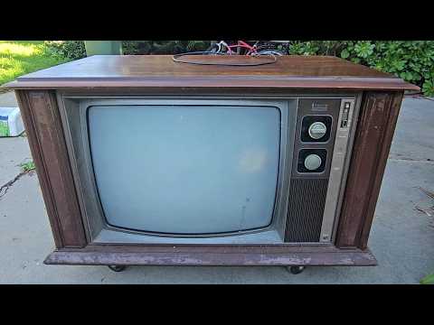 1974 Zenith ChromaColor 25DC56 Color Console Television Repair Bad Focus