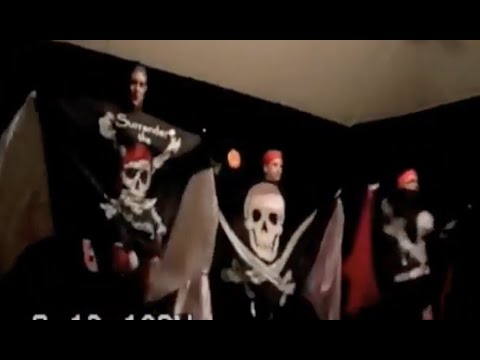 Halloween Pirate Dance 2006 - Ile Goughtn Bootay