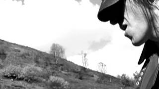 Butch Walker, &quot;Ships In A Bottle&quot;